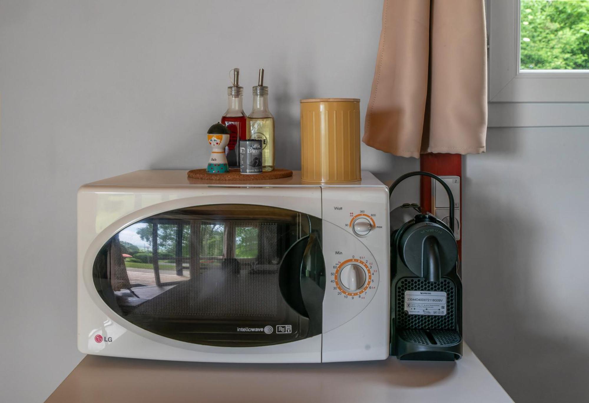 Camping Le Mont Libre - Cottage & Espace Nature - Gannat Dış mekan fotoğraf