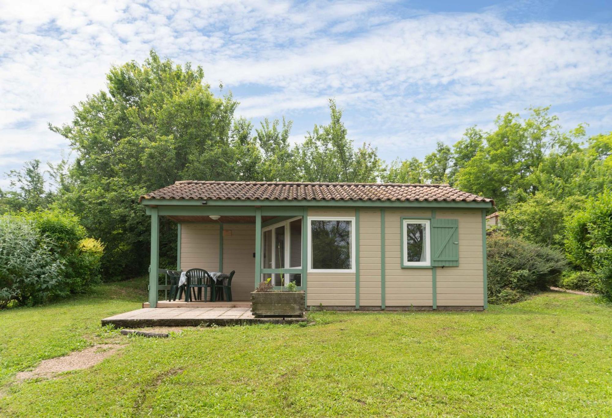 Camping Le Mont Libre - Cottage & Espace Nature - Gannat Dış mekan fotoğraf