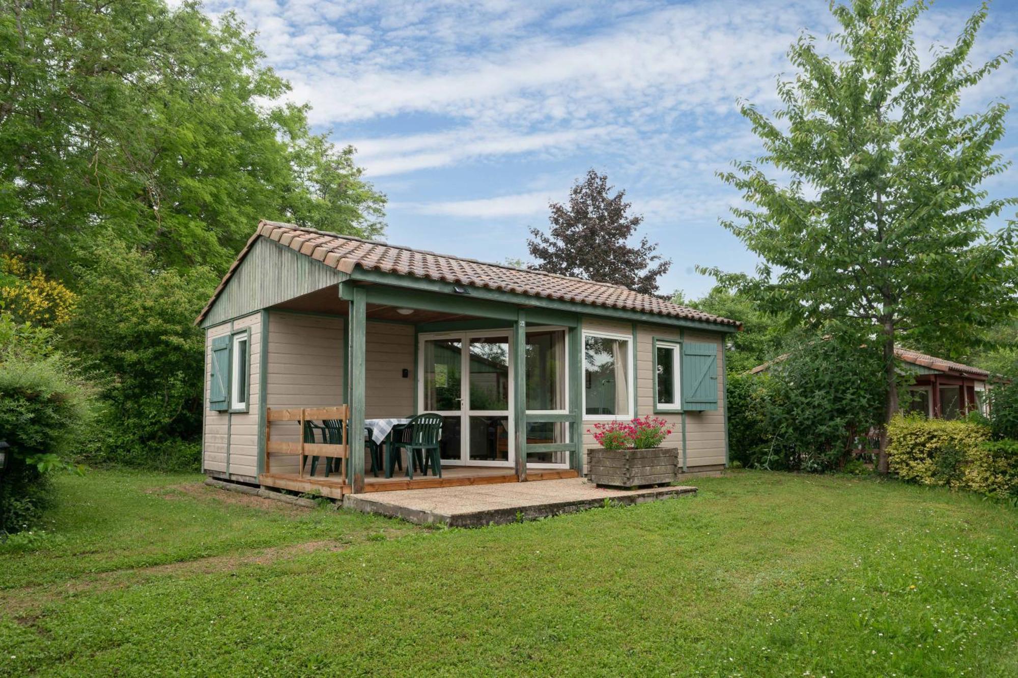 Camping Le Mont Libre - Cottage & Espace Nature - Gannat Dış mekan fotoğraf