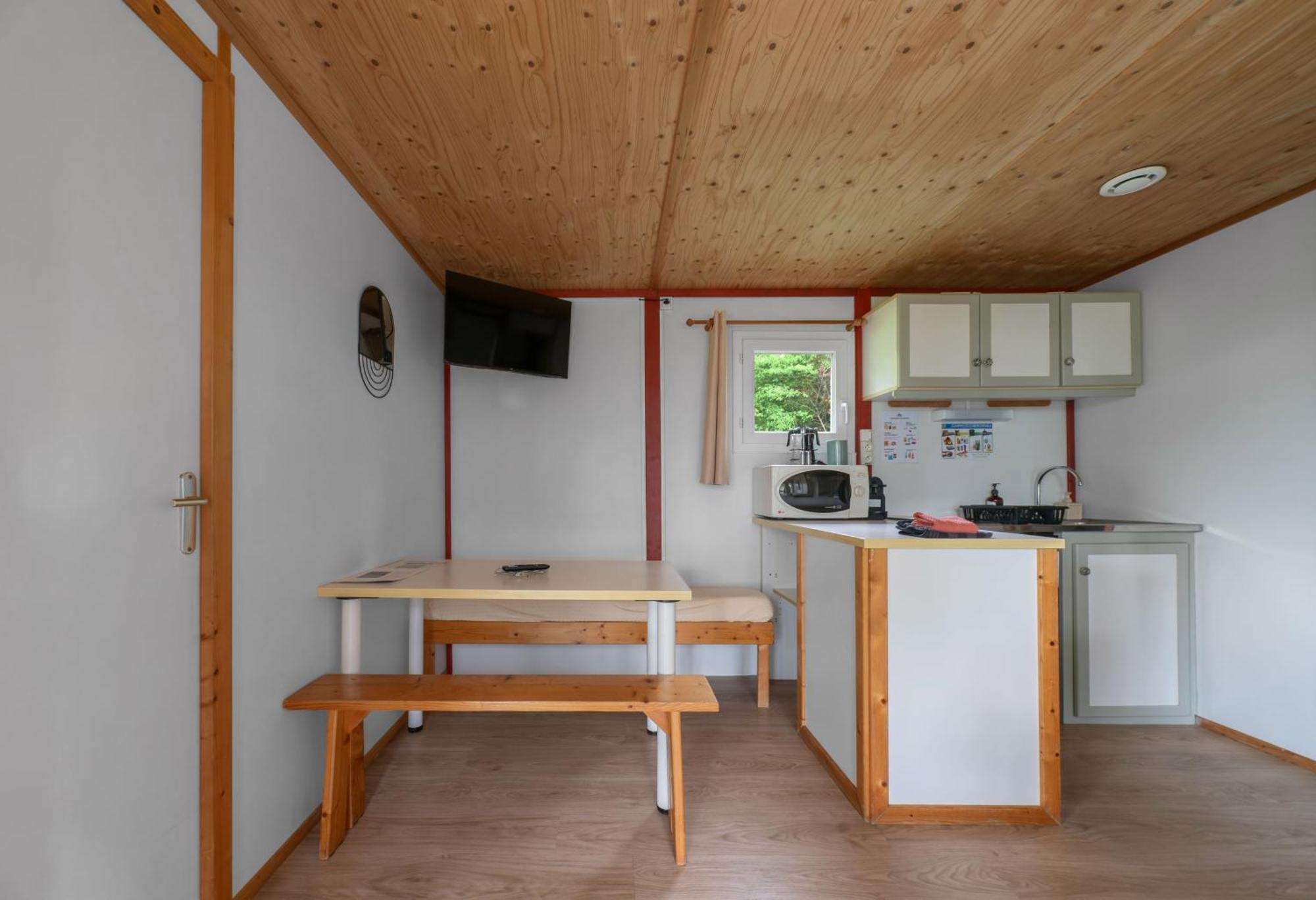 Camping Le Mont Libre - Cottage & Espace Nature - Gannat Dış mekan fotoğraf