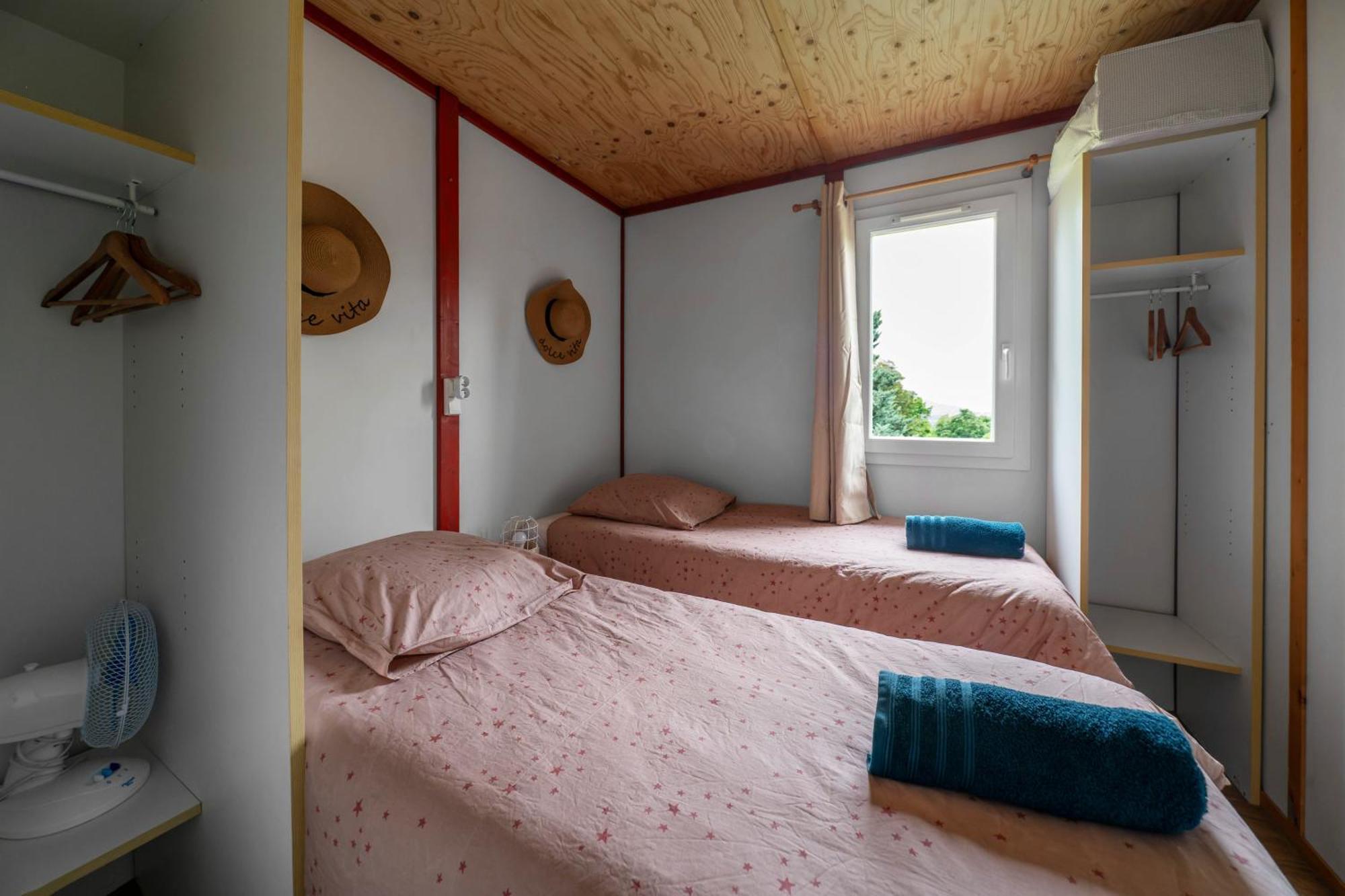 Camping Le Mont Libre - Cottage & Espace Nature - Gannat Dış mekan fotoğraf